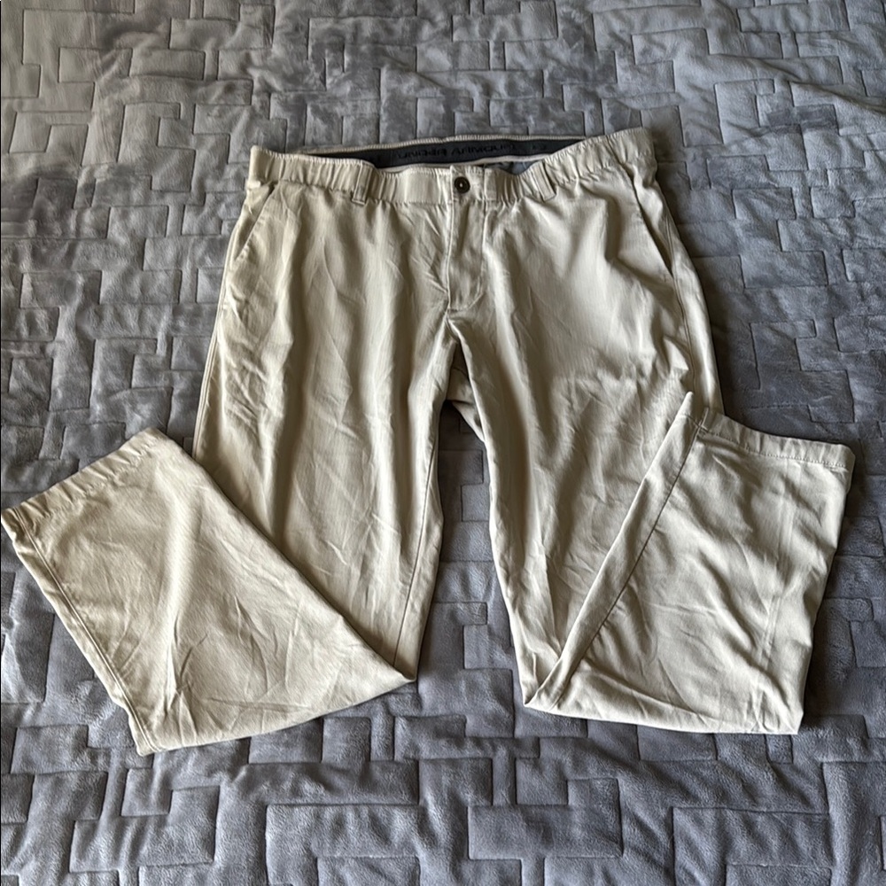 Under Armor Chinos Golf Pants-  Relaxed Fit and Elastic Waistband